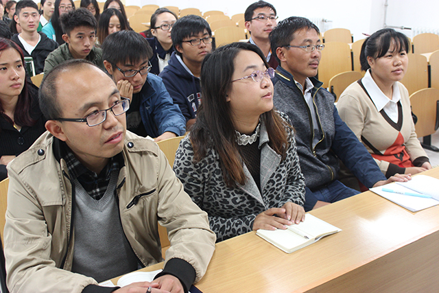 环科系学生党支部学习贯彻习近平总书记在总结大会上的讲话